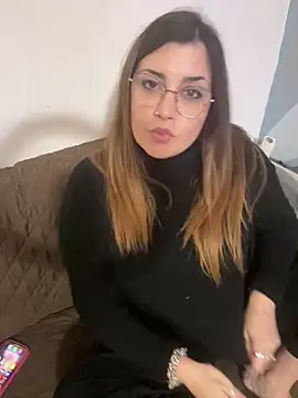 Snapshot of Novababy18 chatting on March 14, 2025, 10:05 pm Novababy18 online show from March 14, 2025, 10:05 pm