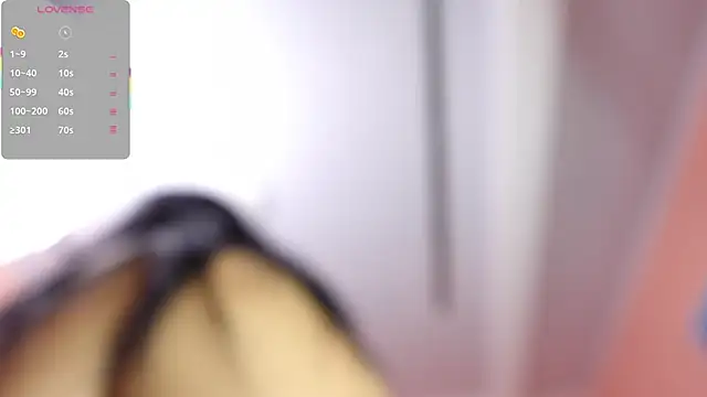 Snapshot of miiss_anna chatting on September 18, 2025, 11:01 am miiss anna online show from September 18, 2025, 11:01 am