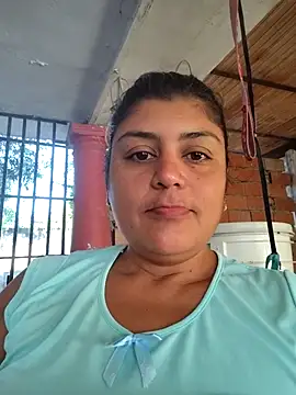 Snapshot of AlyDenalioficial chatting on November 27, 2025, 11:23 am AlyDenalioficial online show from November 27, 2025, 11:23 am