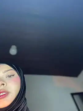 aneesa darzi online show from August 1, 2026, 11:25 pm
