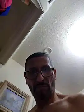 Snapshot of pajarol5co chatting on December 14, 2024, 12:01 am pajarol5co online show from December 14, 2024, 12:01 am