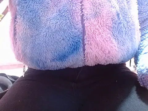 Snapshot of nadescomthxx chatting on November 13, 2025, 4:50 pm nadescomthxx online show from November 13, 2025, 4:50 pm