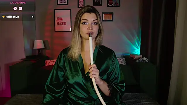 LancasterLady online show from October 18, 2025, 2:51 pm