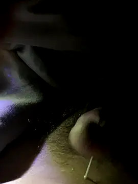 Snapshot of bertram59 chatting on December 4, 2025, 6:01 am bertram59 online show from December 4, 2025, 6:01 am