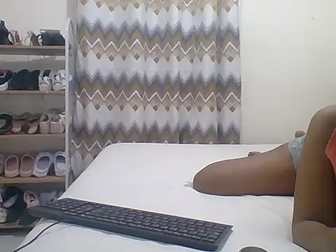 sexy  candyy online show from December 4, 2025, 7:44 pm