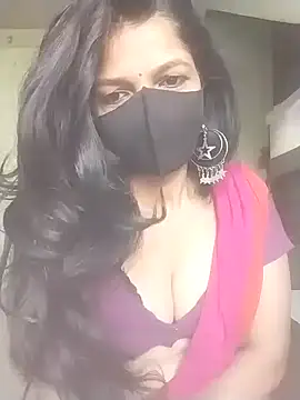 Snapshot of Shuttii_25 chatting on February 12, 2026, 4:18 am Shuttii 25 online show from February 12, 2026, 4:18 am