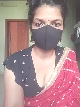 Snapshot of Shuttii_25 chatting on February 20, 2026, 6:59 am Shuttii 25 online show from February 20, 2026, 6:59 am