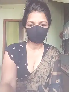 Snapshot of Shuttii_25 chatting on March 5, 2026, 5:14 am Shuttii 25 online show from March 5, 2026, 5:14 am