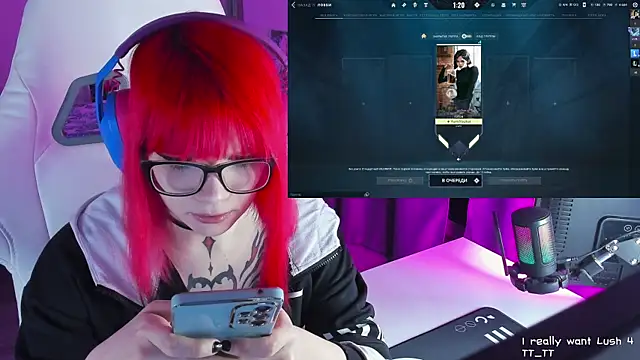 Yumi Youkai online show from February 15, 2025, 10:42 pm