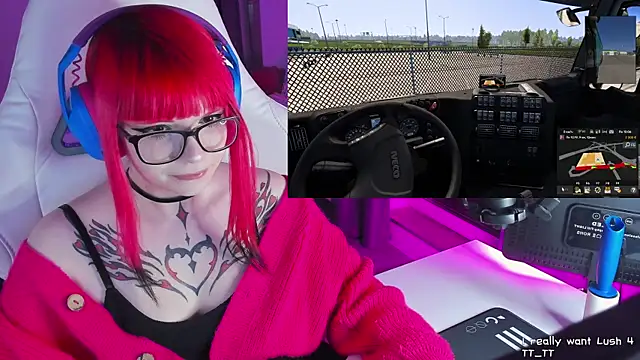 Yumi Youkai online show from March 18, 2025, 5:42 pm