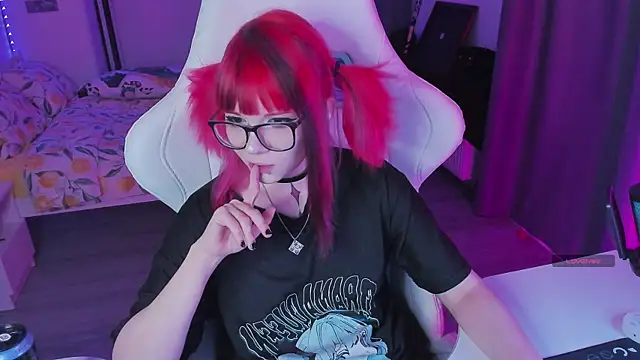 Yumi Youkai online show from September 11, 2025, 5:57 pm