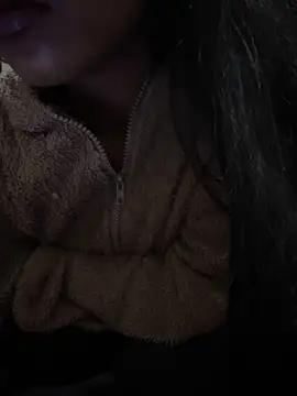 Snapshot of PARI_Hun chatting on January 1, 2025, 5:01 am PARI Hun online show from January 1, 2025, 5:01 am