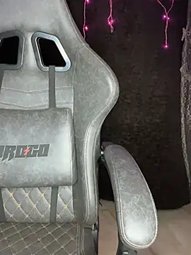 Snapshot of PARI_Hun chatting on February 10, 2025, 8:31 pm PARI Hun online show from February 10, 2025, 8:31 pm