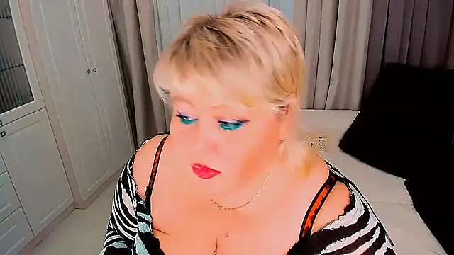 BIGTITSBBW online show from February 20, 2025, 6:35 pm
