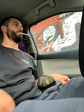 ElChapoGuzman95 online show from September 9, 2025, 5:29 am