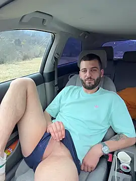 Snapshot of ElChapoGuzman95 chatting on March 21, 2026, 5:34 am ElChapoGuzman95 online show from March 21, 2026, 5:34 am