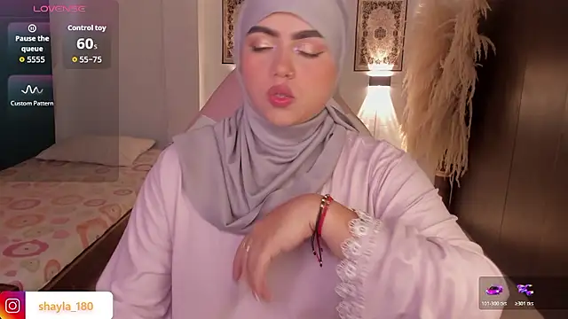 Snapshot of shayla_18 chatting on January 16, 2026, 9:41 pm shayla 18 online show from January 16, 2026, 9:41 pm