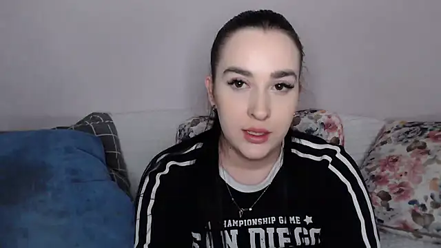 Snapshot of vitalina_freedom chatting on December 9, 2024, 4:47 pm vitalina freedom online show from December 9, 2024, 4:47 pm