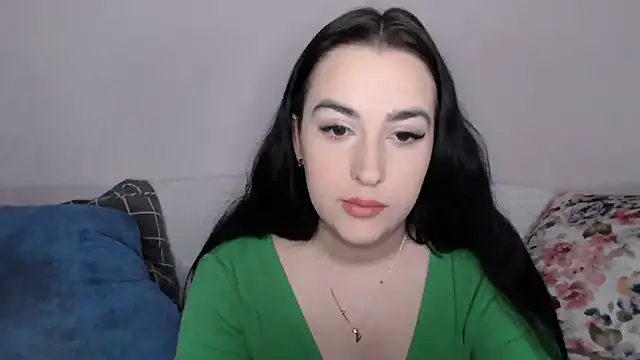 Snapshot of vitalina_freedom chatting on December 10, 2024, 12:38 pm vitalina freedom online show from December 10, 2024, 12:38 pm