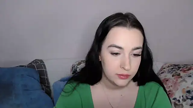 Snapshot of vitalina_freedom chatting on December 10, 2024, 3:55 pm vitalina freedom online show from December 10, 2024, 3:55 pm