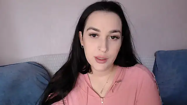 Snapshot of vitalina_freedom chatting on October 15, 2025, 8:47 am vitalina freedom online show from October 15, 2025, 8:47 am