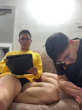 xTommy Steigerx online show from October 28, 2025, 4:27 am