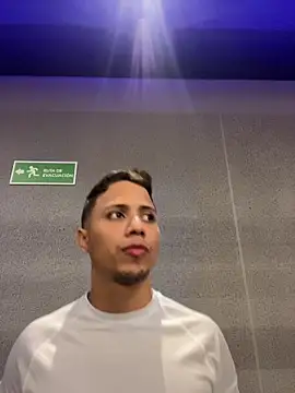 xTommy Steigerx online show from January 15, 2026, 2:16 am