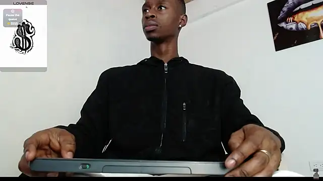 Snapshot of drake_brwon_23 chatting on March 3, 2025, 2:26 pm drake brwon 23 online show from March 3, 2025, 2:26 pm