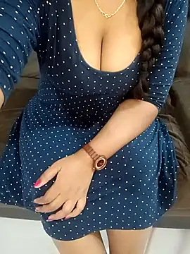 Snapshot of Mounika25 chatting on March 10, 2025, 7:40 pm Mounika25 online show from March 10, 2025, 7:40 pm