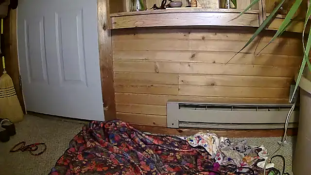 lyra rose online show from January 25, 2025, 4:34 am