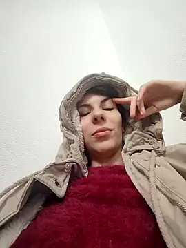 KylieLipa online show from January 17, 2025, 6:12 pm