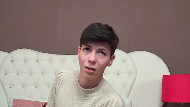 KylieLipa online show from January 30, 2025, 6:21 pm