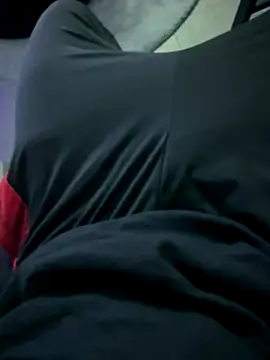 Snapshot of KaterSeinVater1 chatting on November 12, 2025, 11:25 pm KaterSeinVater1 online show from November 12, 2025, 11:25 pm