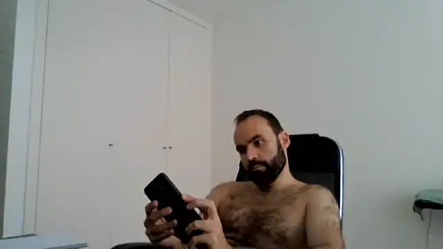 joaodias 97 online show from June 16, 2026, 4:20 pm