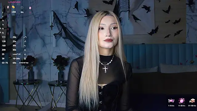 CarolReeves online show from November 4, 2025, 6:01 am