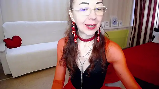 MrnMs Smith online show from March 21, 2025, 10:50 am