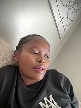 Snapshot of Neelo-Smith chatting on November 1, 2025, 6:15 am Neelo-Smith online show from November 1, 2025, 6:15 am