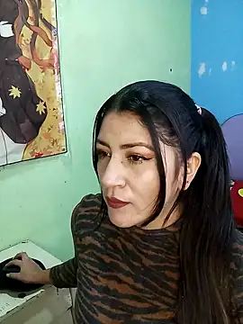 Snapshot of nammy__dirtyhott chatting on February 4, 2025, 1:59 pm nammy dirtyhott online show from February 4, 2025, 1:59 pm