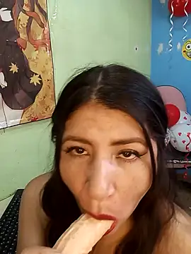 Snapshot of nammy__dirtyhott chatting on February 12, 2025, 2:21 pm nammy dirtyhott online show from February 12, 2025, 2:21 pm