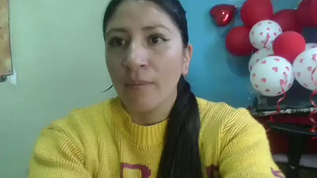 Snapshot of nammy__dirtyhott chatting on February 24, 2025, 1:53 pm nammy dirtyhott online show from February 24, 2025, 1:53 pm