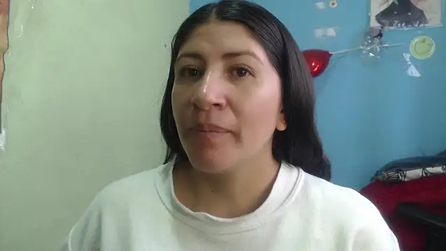 Snapshot of nammy__dirtyhott chatting on March 14, 2025, 2:52 pm nammy dirtyhott online show from March 14, 2025, 2:52 pm