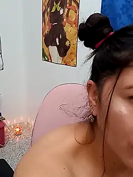 nammy  dirtyhott online show from March 26, 2026, 2:44 pm