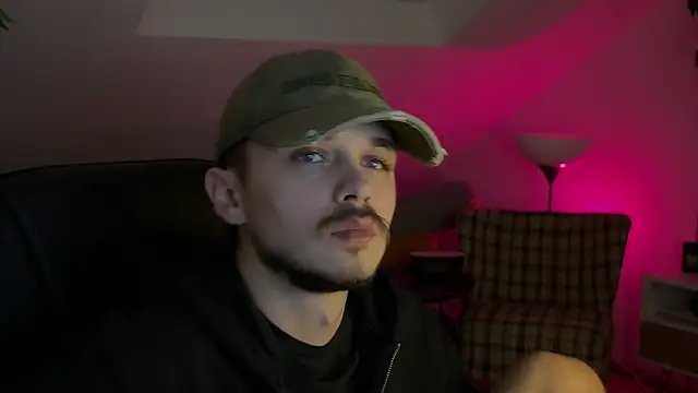 Snapshot of naked_psy chatting on January 10, 2026, 12:23 am naked psy online show from January 10, 2026, 12:23 am