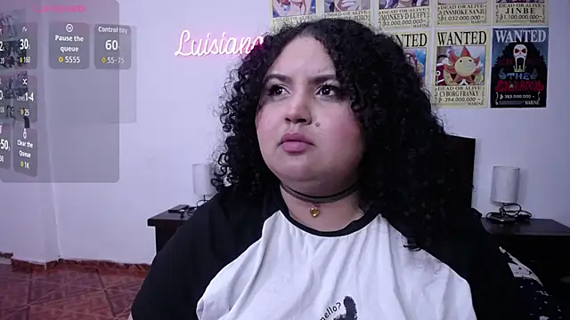 luisianacoxx online show from October 31, 2025, 2:12 am