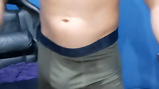 ElmaCannon online show from February 22, 2025, 1:57 pm