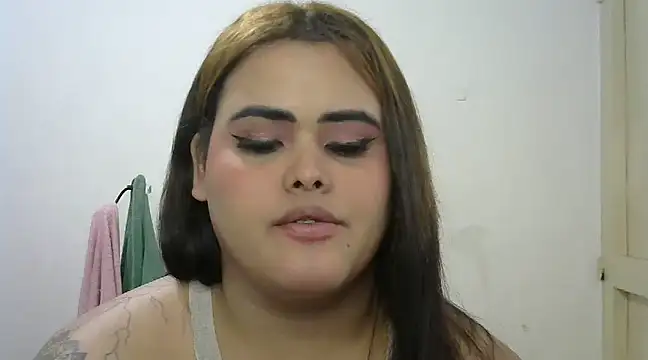 Snapshot of antonellasex1998 chatting on December 18, 2024, 6:21 am antonellasex1998 online show from December 18, 2024, 6:21 am