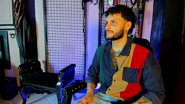 Twisted Fantasy online show from February 25, 2026, 4:11 am