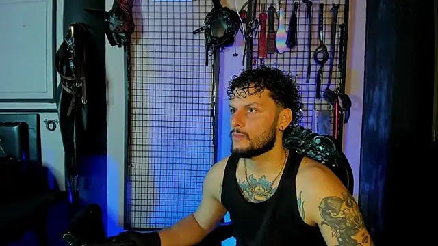 Twisted Fantasy online show from April 7, 2026, 3:40 am