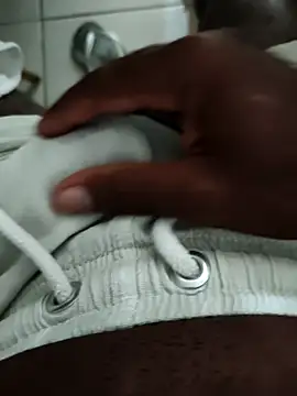 Mozen 13 online show from March 13, 2026, 11:22 pm