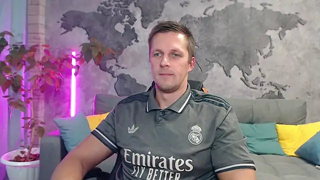 VikingChrisss online show from November 3, 2025, 10:27 am